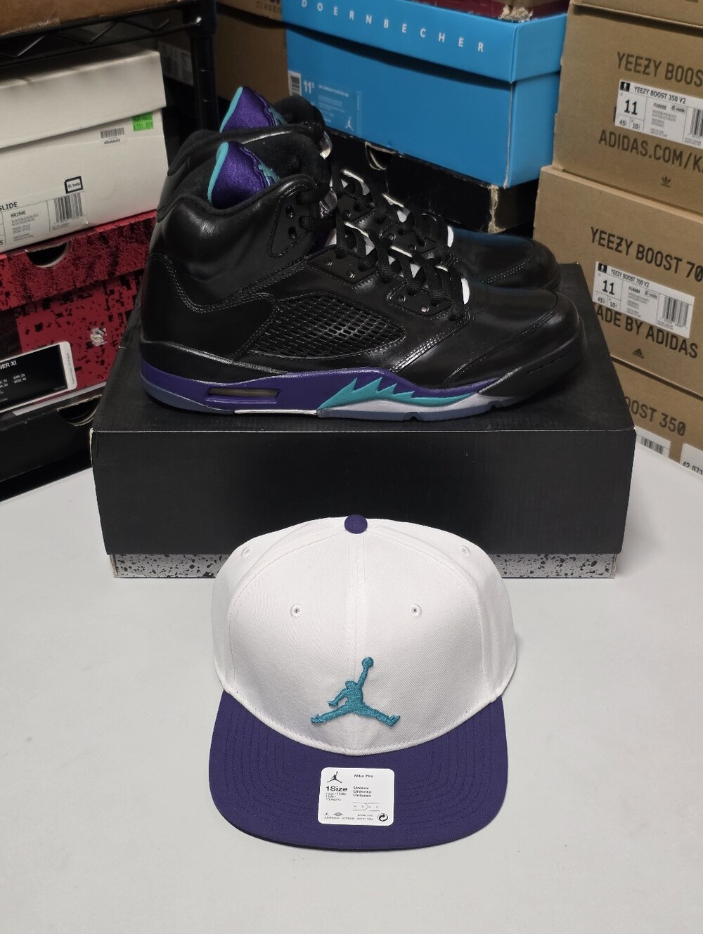 Jordan Air Jordan 5 Retro "Black-Grape" Sz 12 W/Matching Snapback